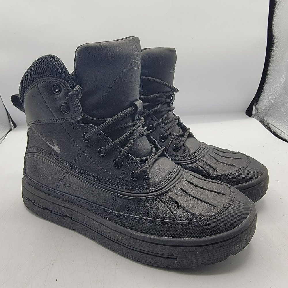 Nike Woodside 2 High ACG  Womens 6.5 Kids 5Y Boots Black Outdoors 524872-004